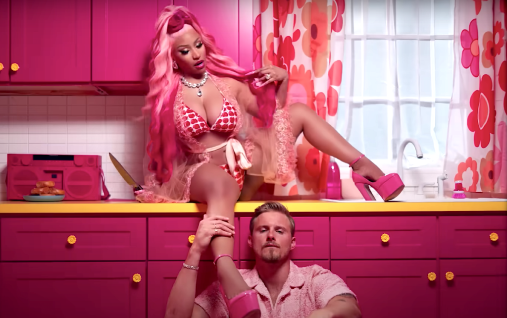 Nicki Minaj Super Freaky Girl Musicvideo 